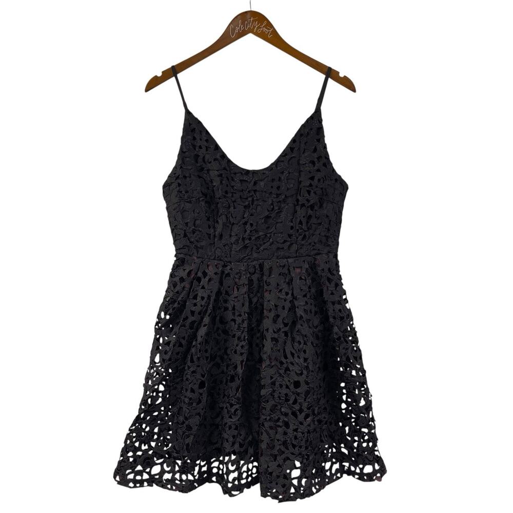 Lucy Paris Party Dress Black Spaghetti Strap Fit Flare Floral Lace S